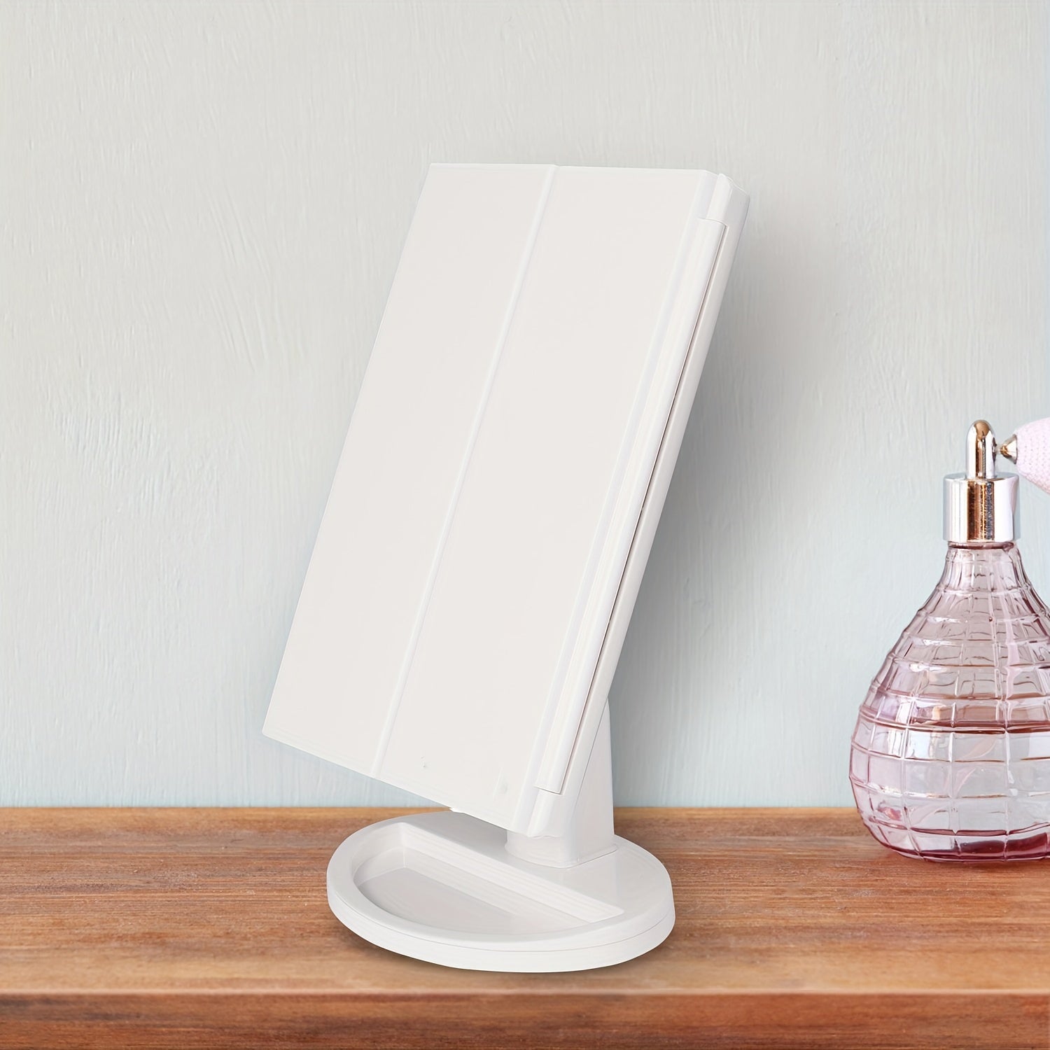 1pc Tri-folded Table Makeup Mirror - Standing Mirror With Lights, Smart LED Cosmetic Mirror, Multi-Color Adjustable Mirror, Double Door Folding Refill Mirror, USB Rechargeable, Desktop Makeup Mirror - For Women & Girls - Perf